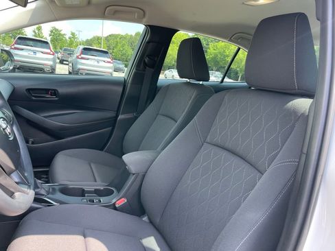 Used 2024 Toyota Corolla LE FWD image 24