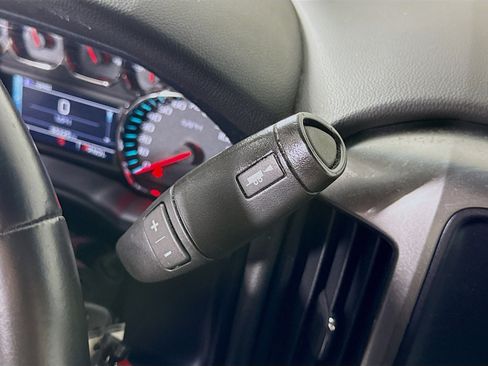 Used 2018 Chevrolet Silverado 1500 LT w/ All Star Edition image 20