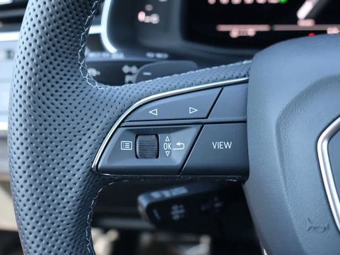 New 2024 Audi SQ8 Prestige image 11