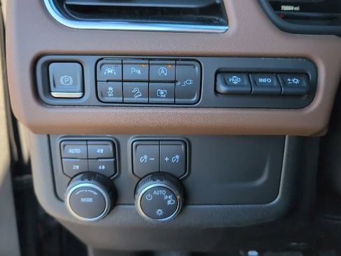 Certified 2022 Chevrolet Tahoe High Country image 19