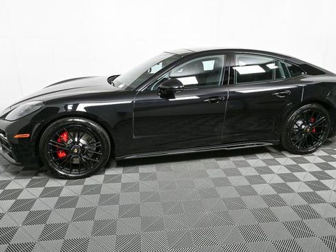 Used 2026 Porsche Panamera GTS image 2