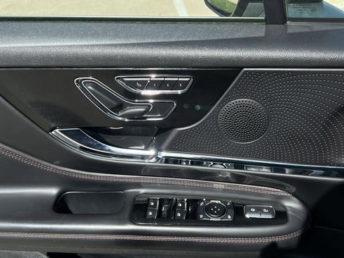 Used 2023 Lincoln Corsair Grand Touring w/ Equipment Group 301A image 28