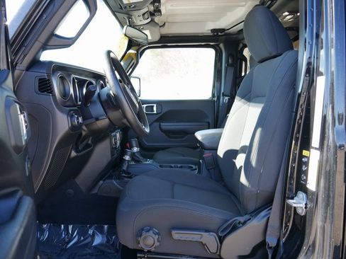 Used 2023 Jeep Wrangler Sport image 12