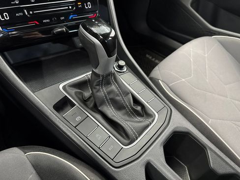 Used 2025 Volkswagen Jetta Sport FWD image 26