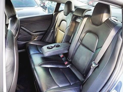 Used 2019 Tesla Model 3 Mid Range RWD image 25