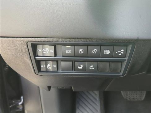 New 2026 Toyota Tundra Platinum AWD/4WD image 15