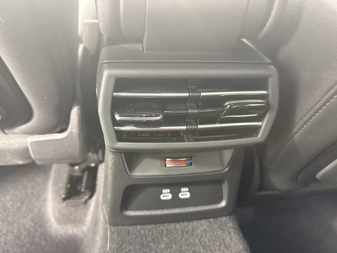 Used 2025 Audi A3 2.0T Premium Plus w/ Premium Plus Package AWD/4WD image 19