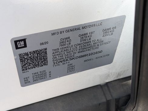 Used 2021 Chevrolet Tahoe Premier w/ Premium Package image 30