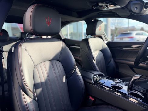 Used 2019 Maserati Ghibli S Q4 image 22