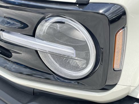 New 2026 Ford Bronco Outer Banks AWD/4WD image 7