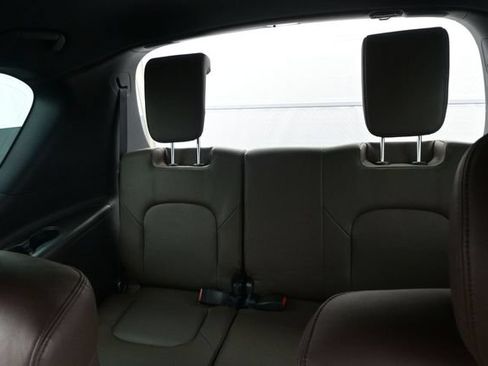 Used 2023 Nissan Armada Platinum w/ Captain's Chairs Package AWD/4WD image 17