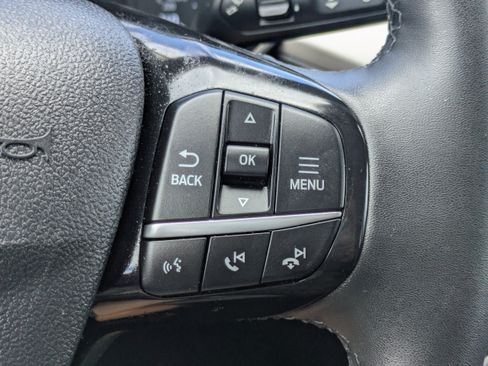 Used 2022 Ford Escape SE w/ SE Sport Appearance Package FWD image 22