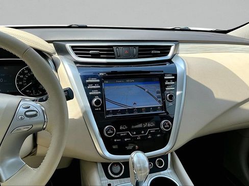 Used 2016 Nissan Murano Platinum w/ Platinum Technology Package AWD/4WD image 10