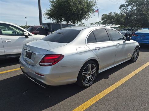 Used 2018 Mercedes-Benz E 300 image 25