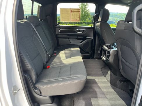 Used 2025 RAM 1500 Big Horn AWD/4WD image 22