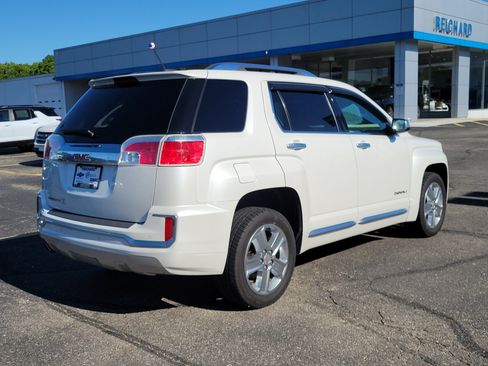 Used 2017 GMC Terrain Denali AWD/4WD image 4