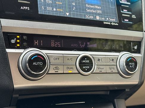 Used 2016 Subaru Legacy 2.5i Limited w/ Popular Package #4 image 23