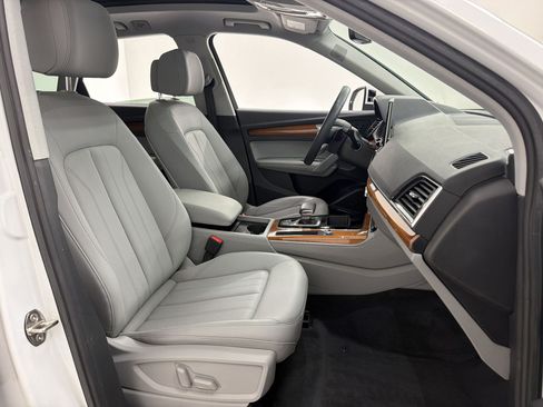 Used 2023 Audi Q5 2.0T Premium Plus AWD/4WD image 25