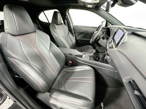 Used 2023 Lexus UX 250h F Sport image 28