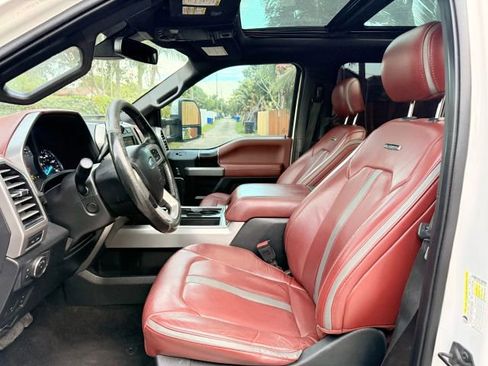 Used 2019 Ford F250 Platinum w/ Platinum Ultimate Package image 11