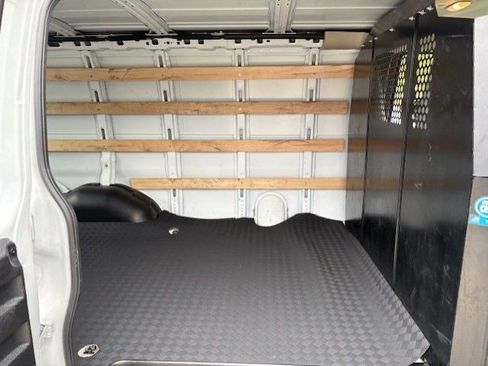 Used 2024 Chevrolet Express 2500 w/ Driver Convenience Package RWD image 20