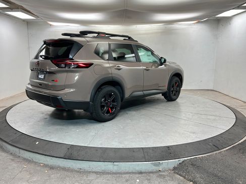 New 2026 Nissan Rogue SV image 5