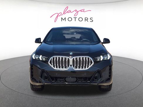 Used 2026 BMW X6 xDrive40i AWD/4WD image 2