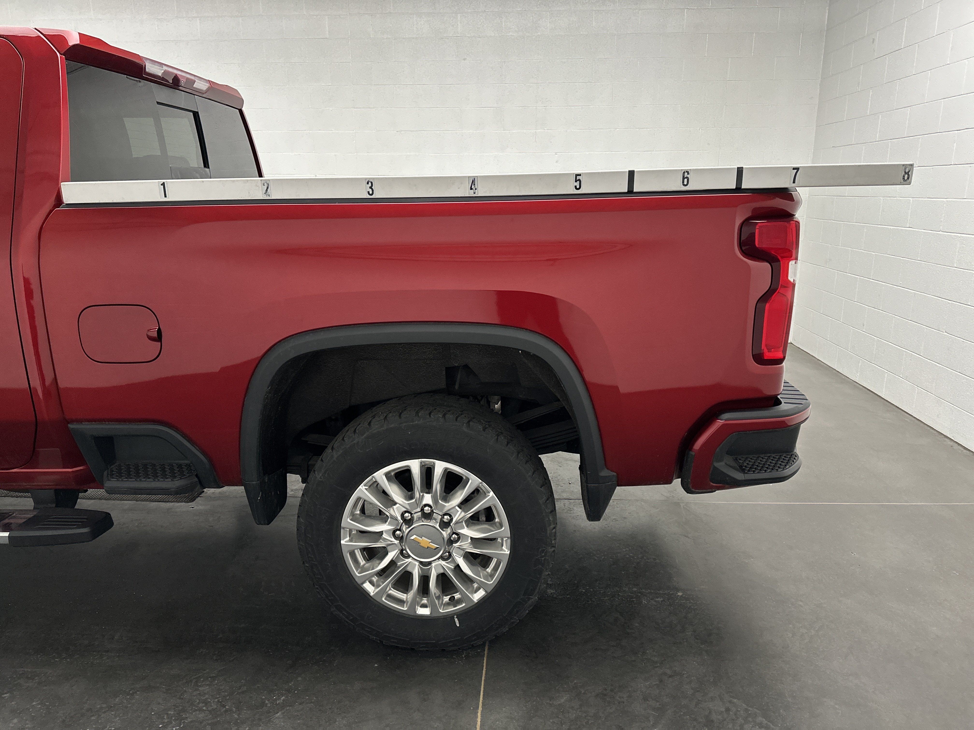 Used 2022 Chevrolet Silverado 3500 High Country AWD/4WD image 8