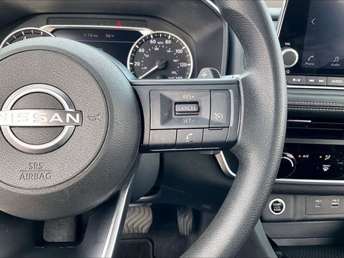 Certified 2023 Nissan Rogue S image 20