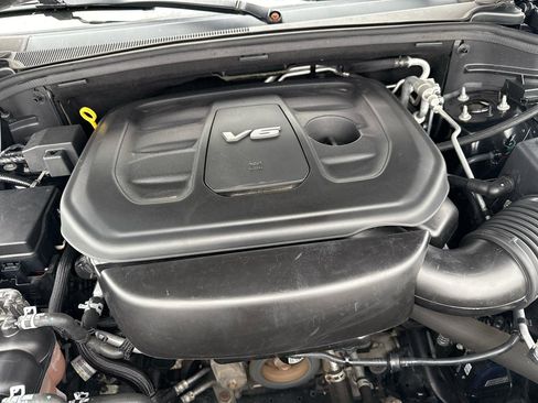 Used 2017 Dodge Durango GT w/ Premium Group AWD/4WD image 31