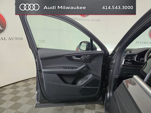Used 2023 Audi Q7 2.0T Premium Plus w/ Premium Plus Package AWD/4WD image 13