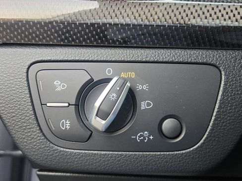 Used 2022 Audi SQ5 Premium Plus image 11