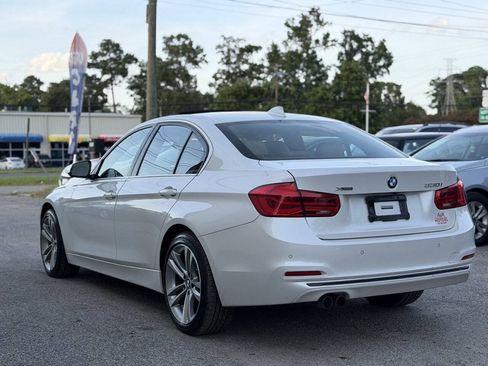 Used 2017 BMW 330i xDrive Sedan AWD/4WD image 6