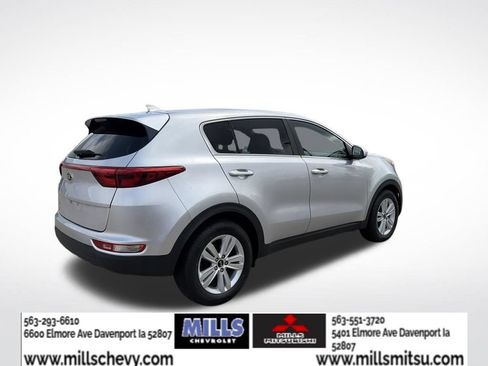 Used 2018 Kia Sportage LX FWD image 5
