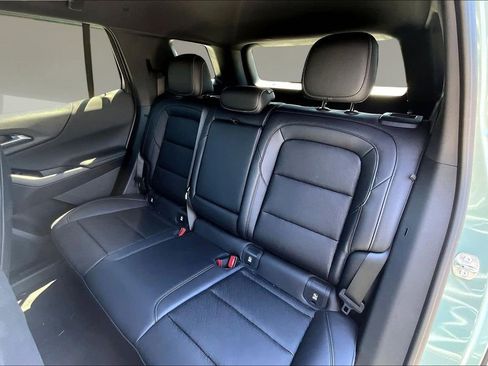 Used 2025 Chevrolet Equinox LT w/ Convenience Package II AWD/4WD image 19