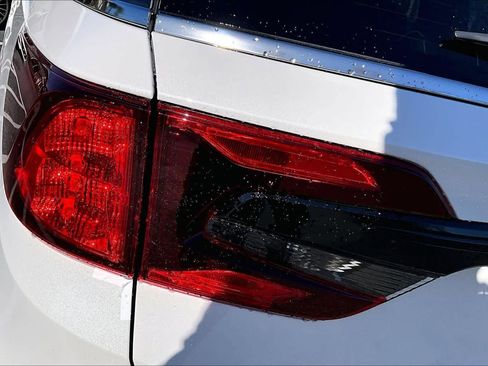 New 2026 Honda Odyssey Elite image 12