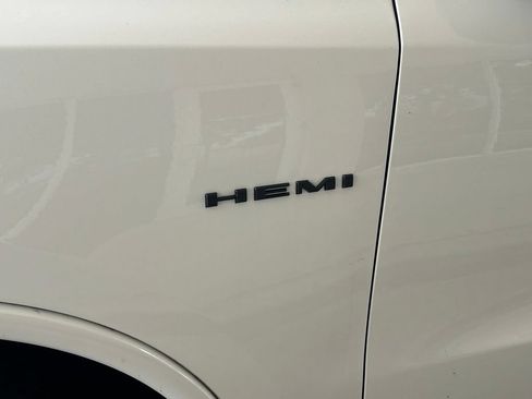 Used 2023 Dodge Durango R/T w/ Hemi Orange Plus Package RWD image 19