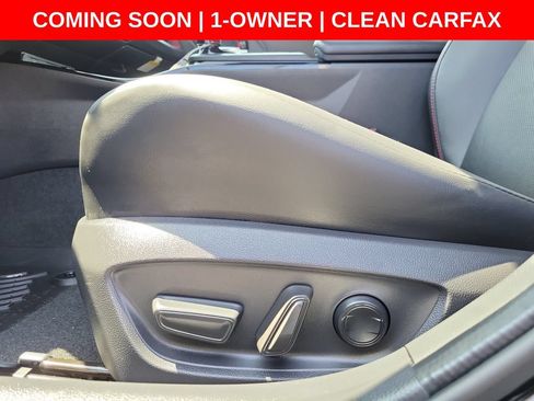 Used 2026 Toyota Prius Plug-In Hybrid FWD image 25