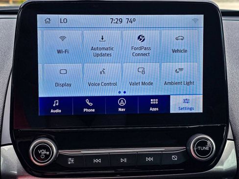 Used 2020 Ford EcoSport SE w/ SE Convenience Package FWD image 18