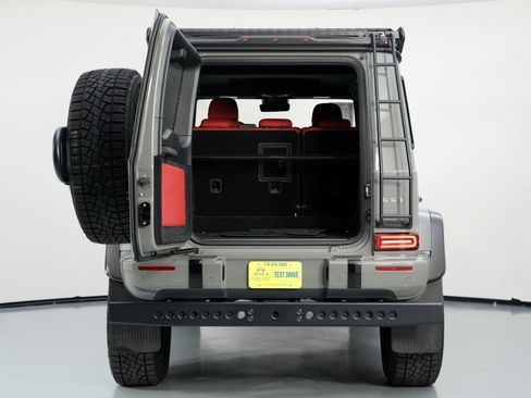 Used 2022 Mercedes-Benz G 63 AMG Squared image 10