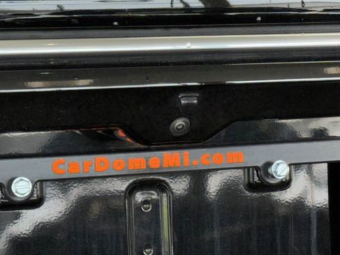 Used 2024 Jeep Wagoneer 4WD w/ Premium Group I image 21