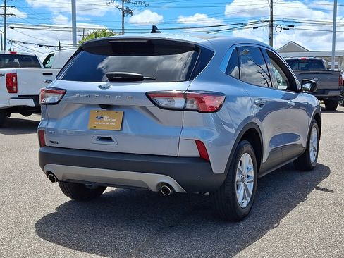 Certified 2022 Ford Escape SE w/ Convenience Package FWD image 10