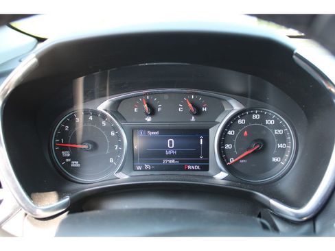 Used 2024 Chevrolet Equinox LT w/ LPO, Floor Liner Package image 19