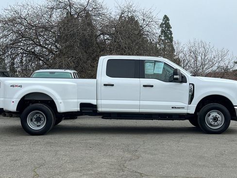 Certified 2024 Ford F350 XLT image 3