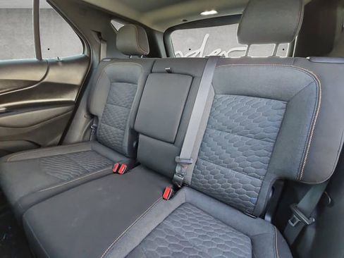 Used 2021 Chevrolet Equinox LT image 22