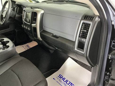 Used 2020 RAM 1500 Warlock AWD/4WD image 21