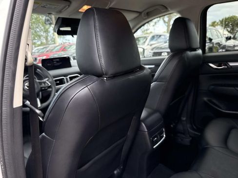 Used 2024 MAZDA CX-5 AWD 2.5 S w/ Select Package image 13