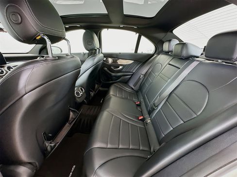 Used 2015 Mercedes-Benz C 400 4MATIC image 27