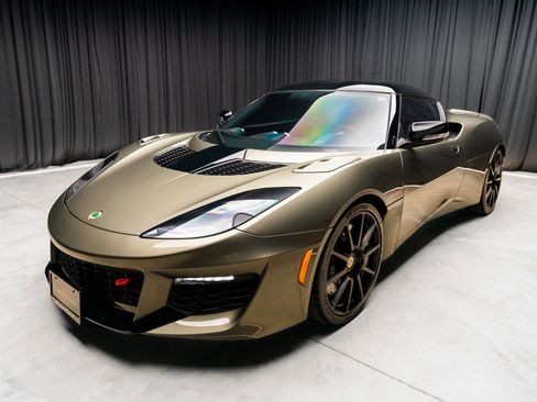 Used 2020 Lotus Evora image 8