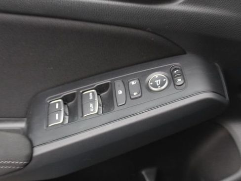 Used 2025 Honda Civic Sport image 31